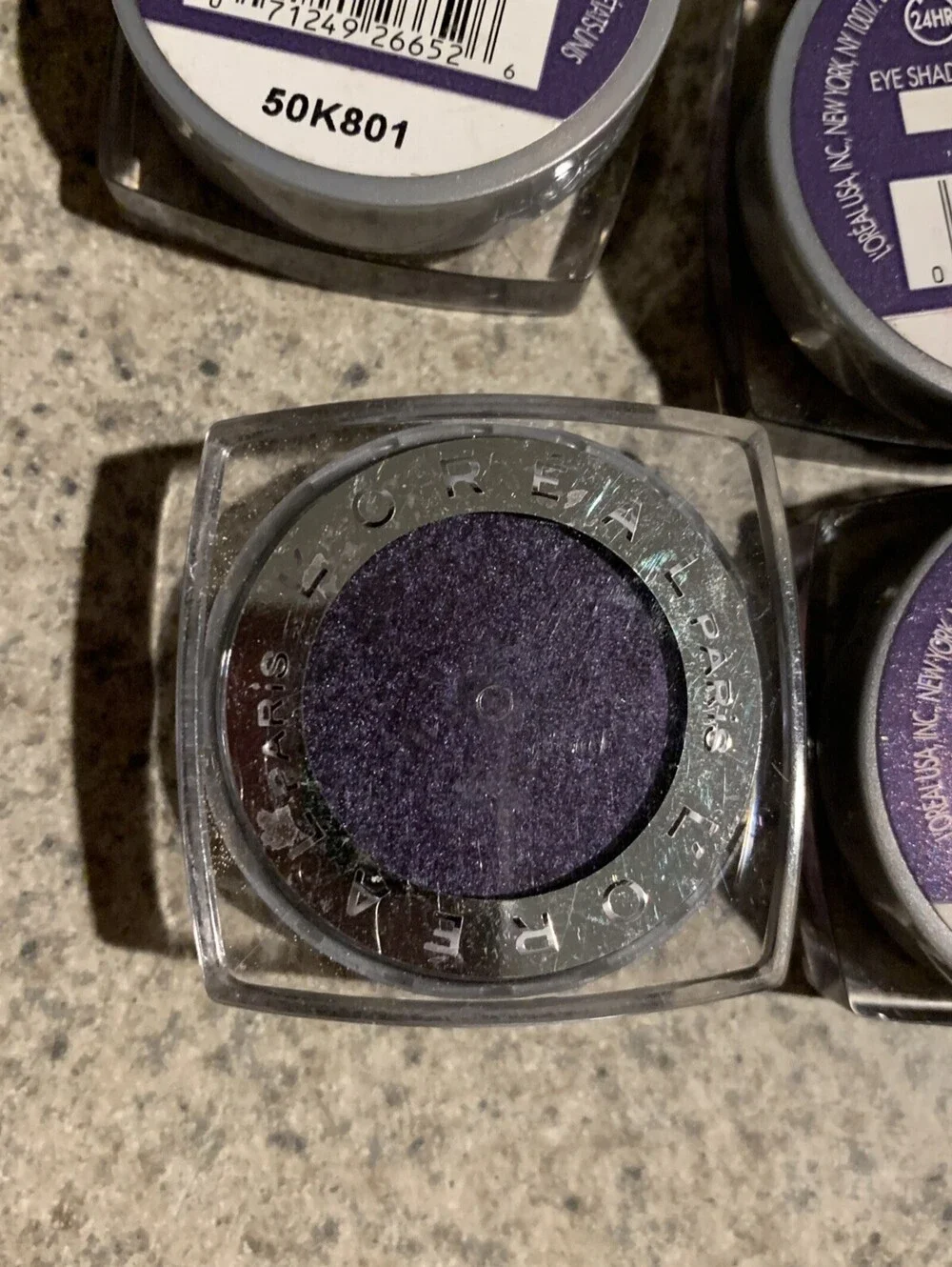 NEW  LOREAL Infallible 24 Hour Eye Shadow 758 Purple Priority 0.12oz